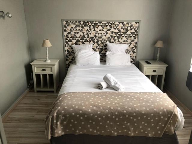 L'Escapade Otel Carentan Dış mekan fotoğraf
